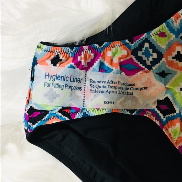 VERA BRADLEY Floral One-Piece Size L - Picture 6 of 8